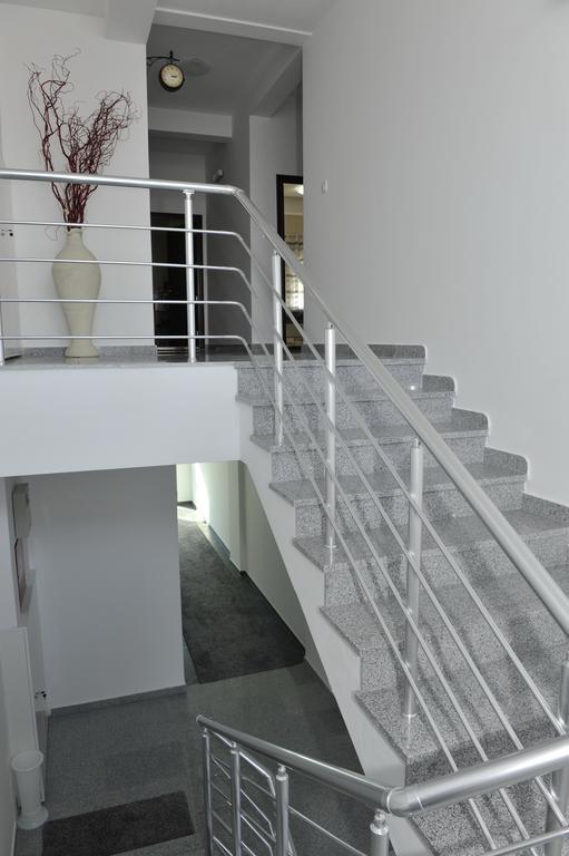 Apartment Jovana Nikšić Exterior foto