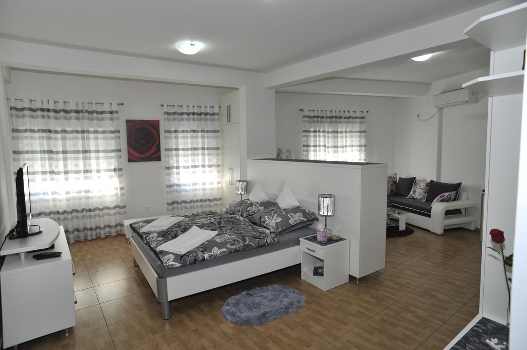 Apartment Jovana Nikšić Zimmer foto